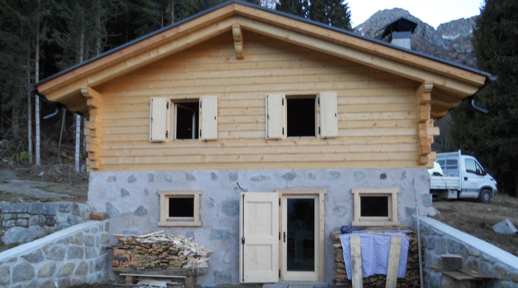 AMPLIAMENTO CASA IN LEGNO